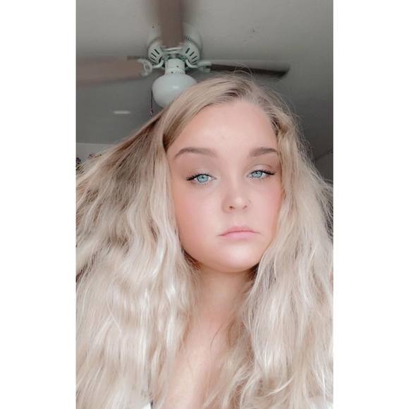 leahnicole_22